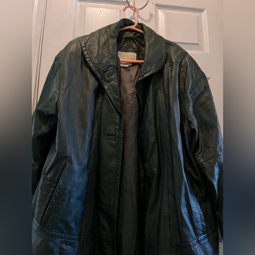 Ladies 100% Leather Hunter Green size 1x